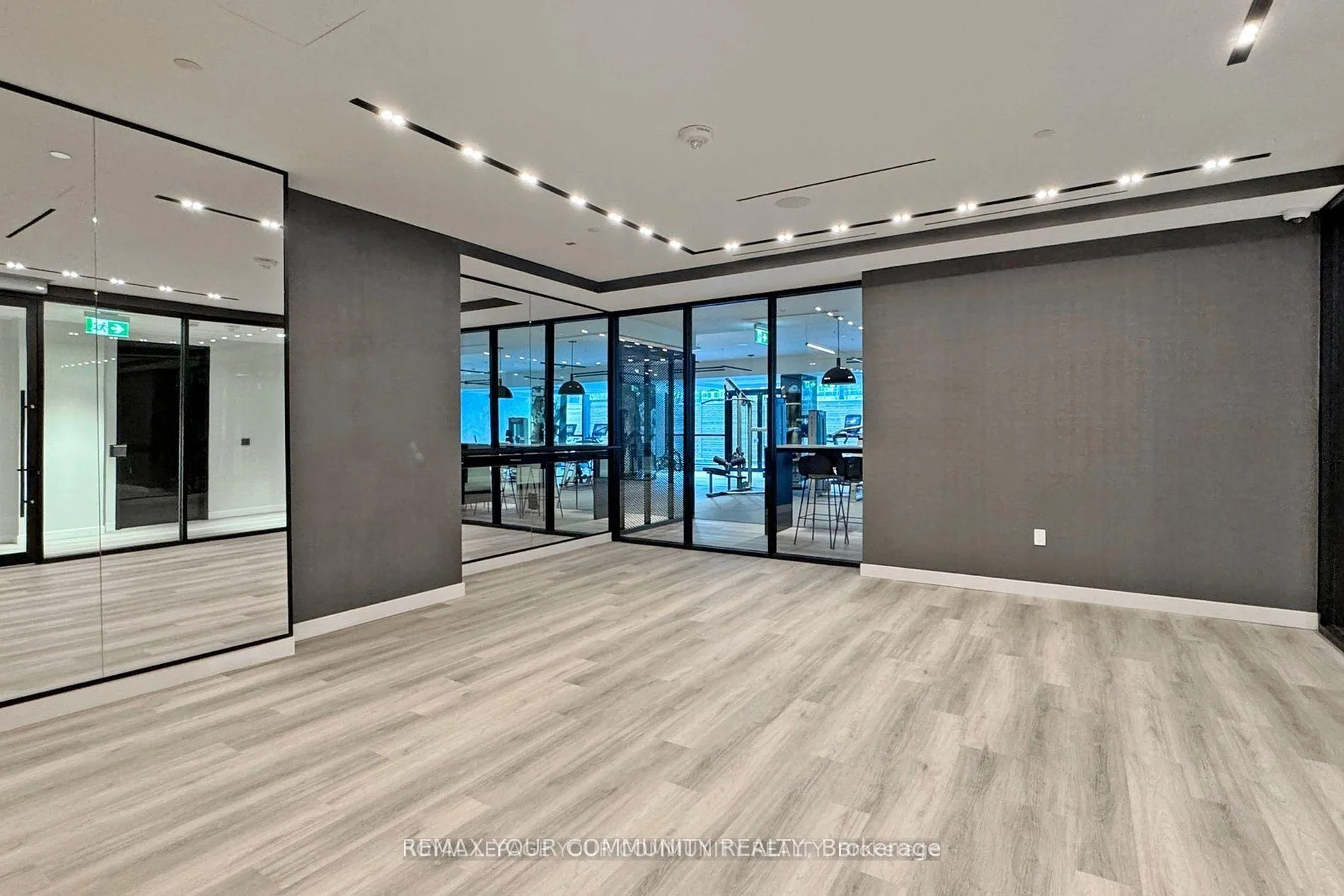 Photo 37 of Unit 1401, 117 Broadway Avenue, Toronto, Mount Pleasant West — HOMEH