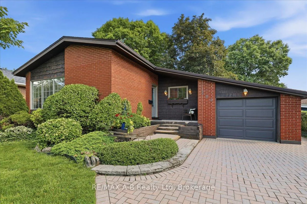 Photo 1 of 204 Base Line Road W, London, South D — HOMEH
