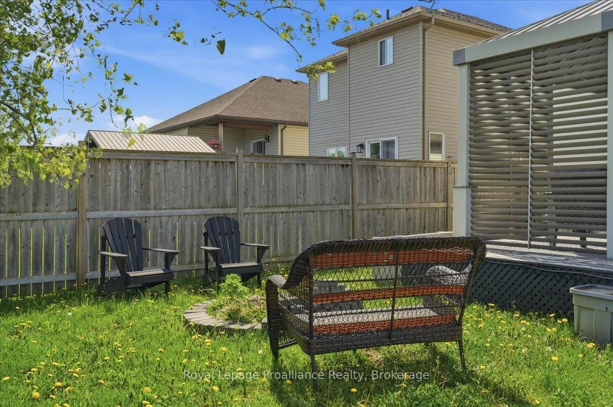 Photo 36 of 340 Cannifton Road N, Belleville, Thurlow Ward — HOMEH