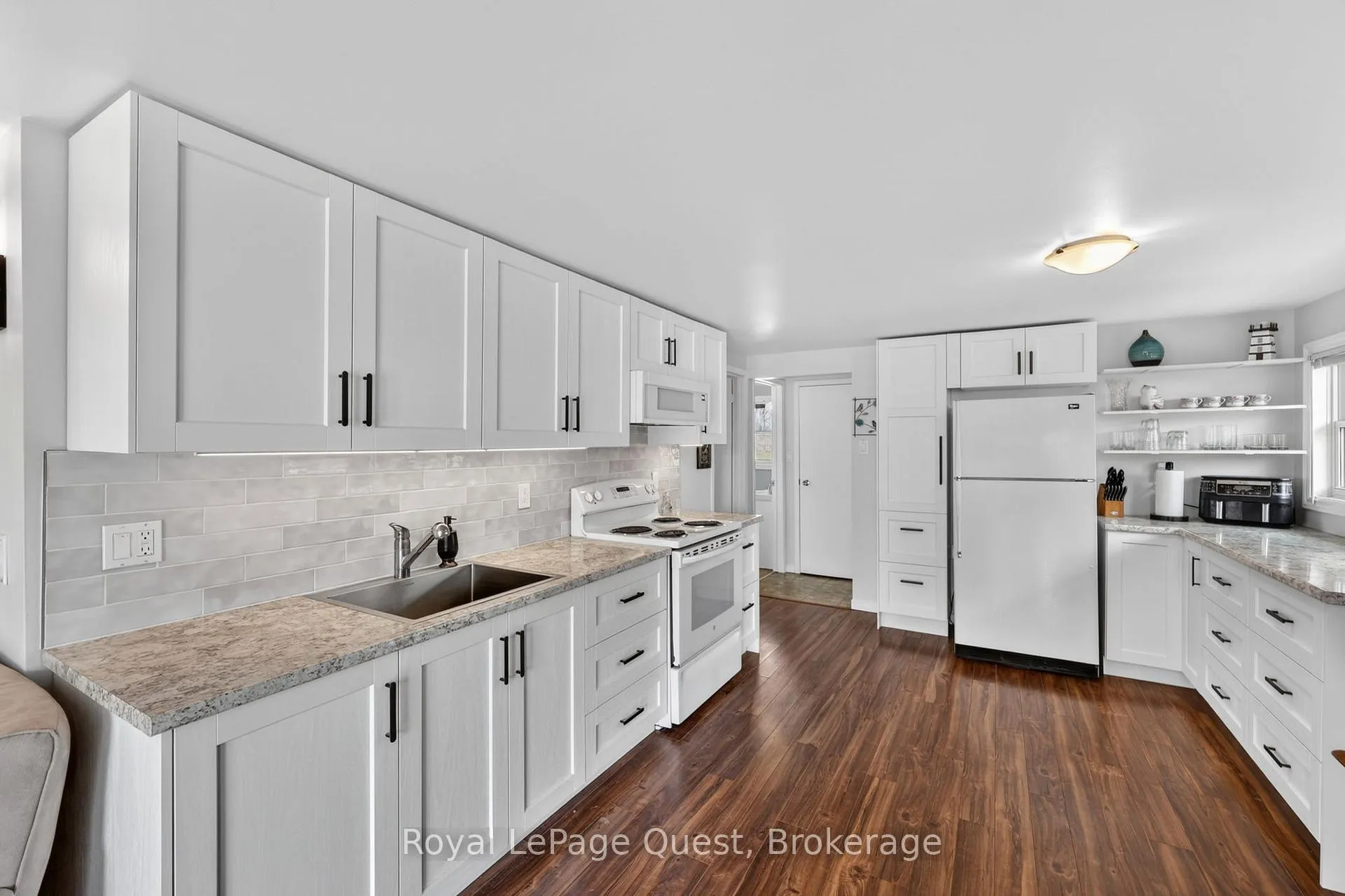 Photo 25 of 18 Goss Road, Oro-Medonte, Rural Oro-Medonte — HOMEH