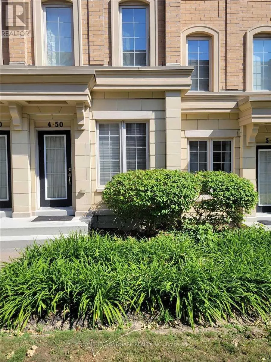 Photo 2 of Unit 4, 50 Hargrave Lane, North York, Bridle Path-Sunnybrook-York Mills — HOMEH