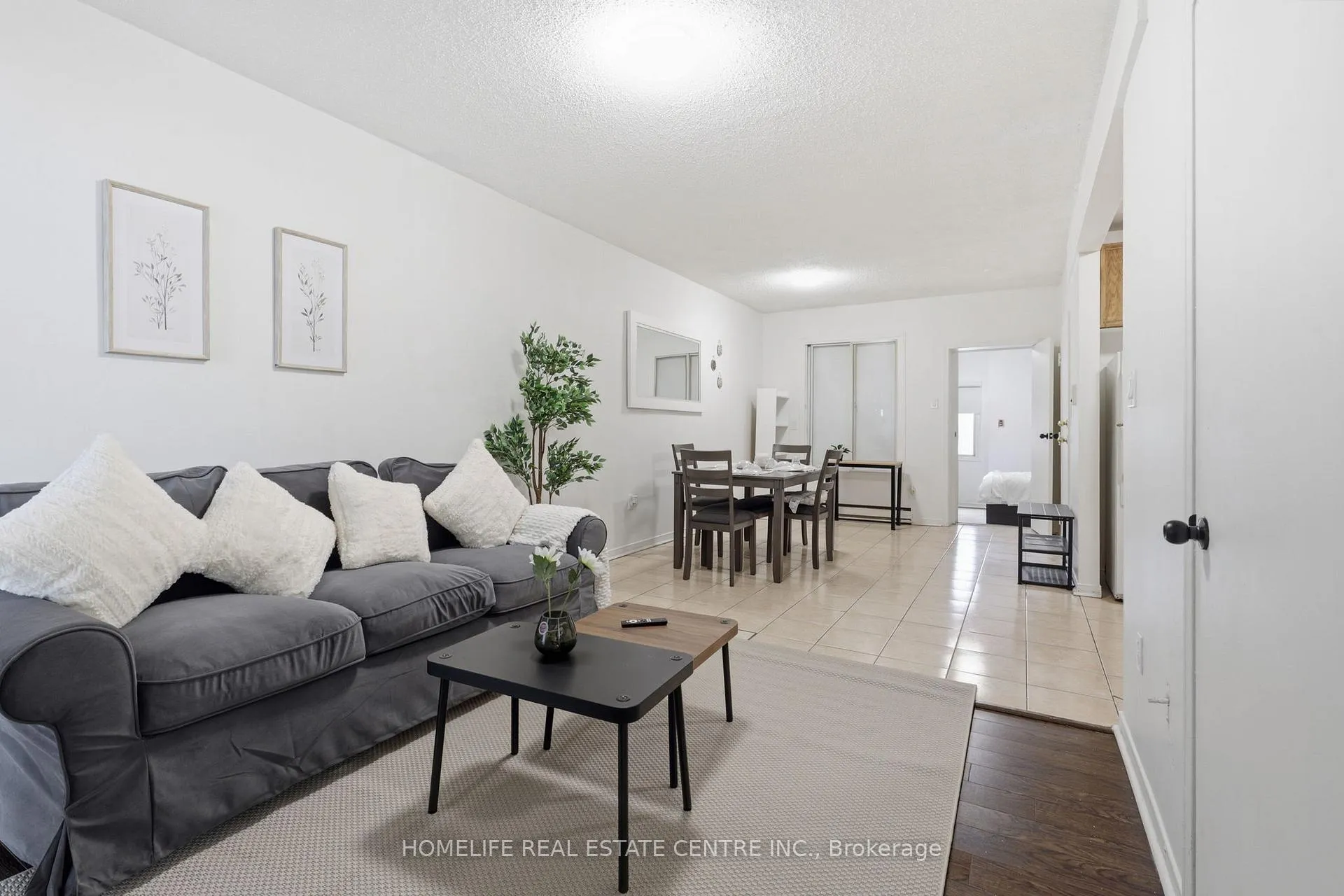 Front of Unit 303, 223 Jameson Avenue