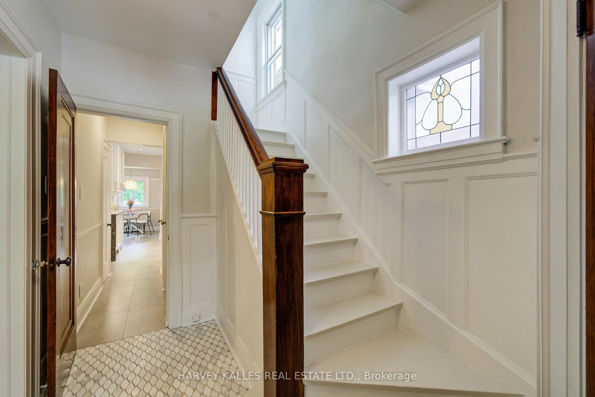 Photo 4 of 62 Roe Avenue, Toronto, Lawrence Park North — HOMEH
