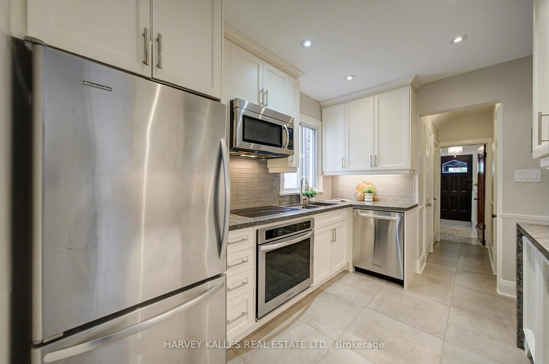 Photo 16 of 62 Roe Avenue, Toronto, Lawrence Park North — HOMEH