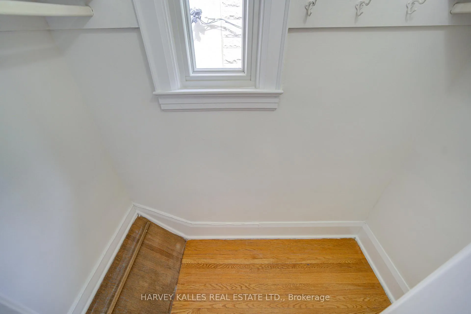 Photo 34 of 62 Roe Avenue, Toronto, Lawrence Park North — HOMEH