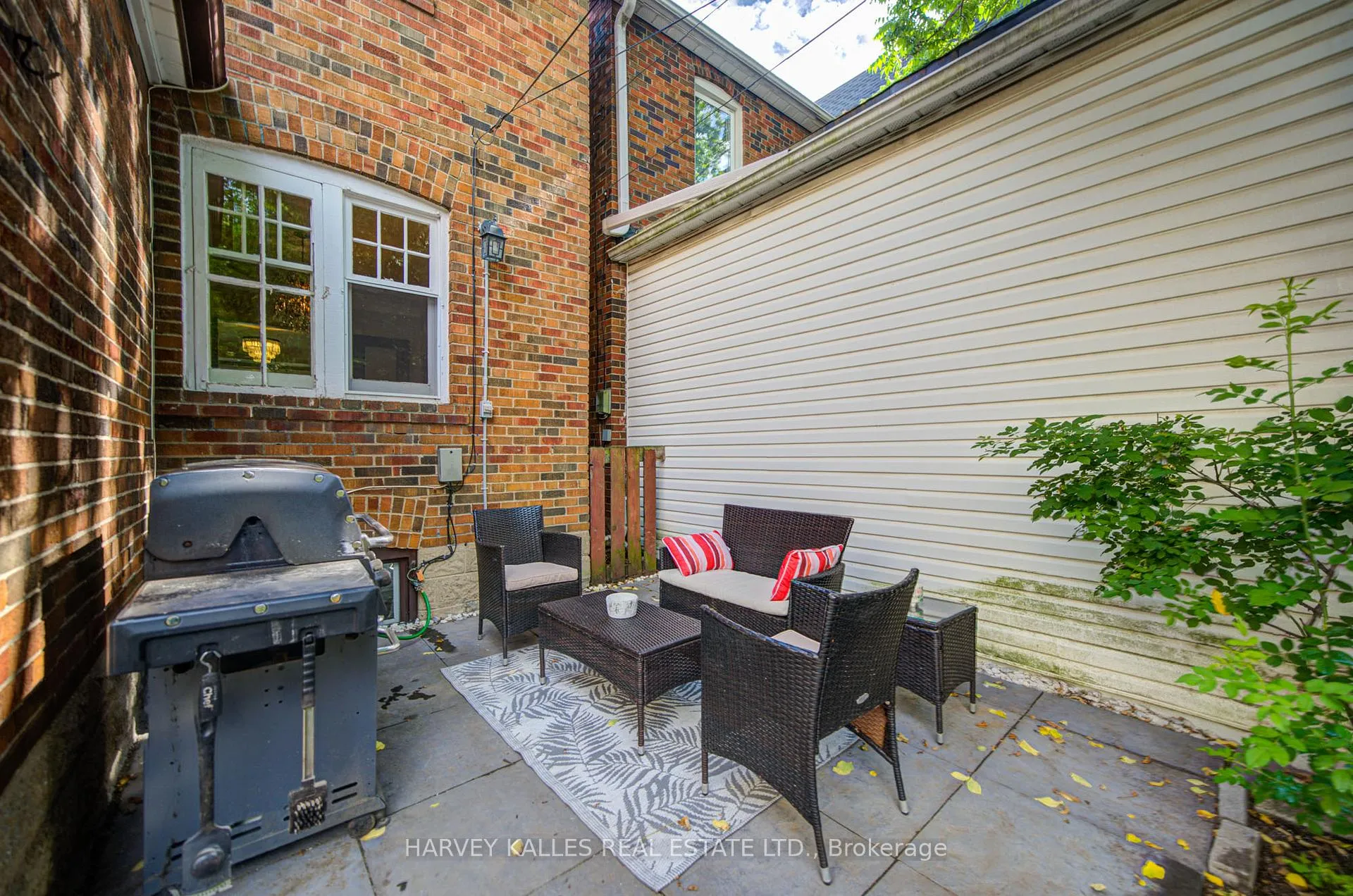Photo 48 of 62 Roe Avenue, Toronto, Lawrence Park North — HOMEH