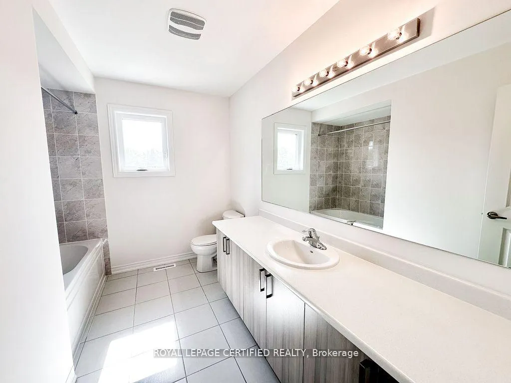 Photo 19 of 10 Baycroft Boulevard, Essa, Angus — HOMEH