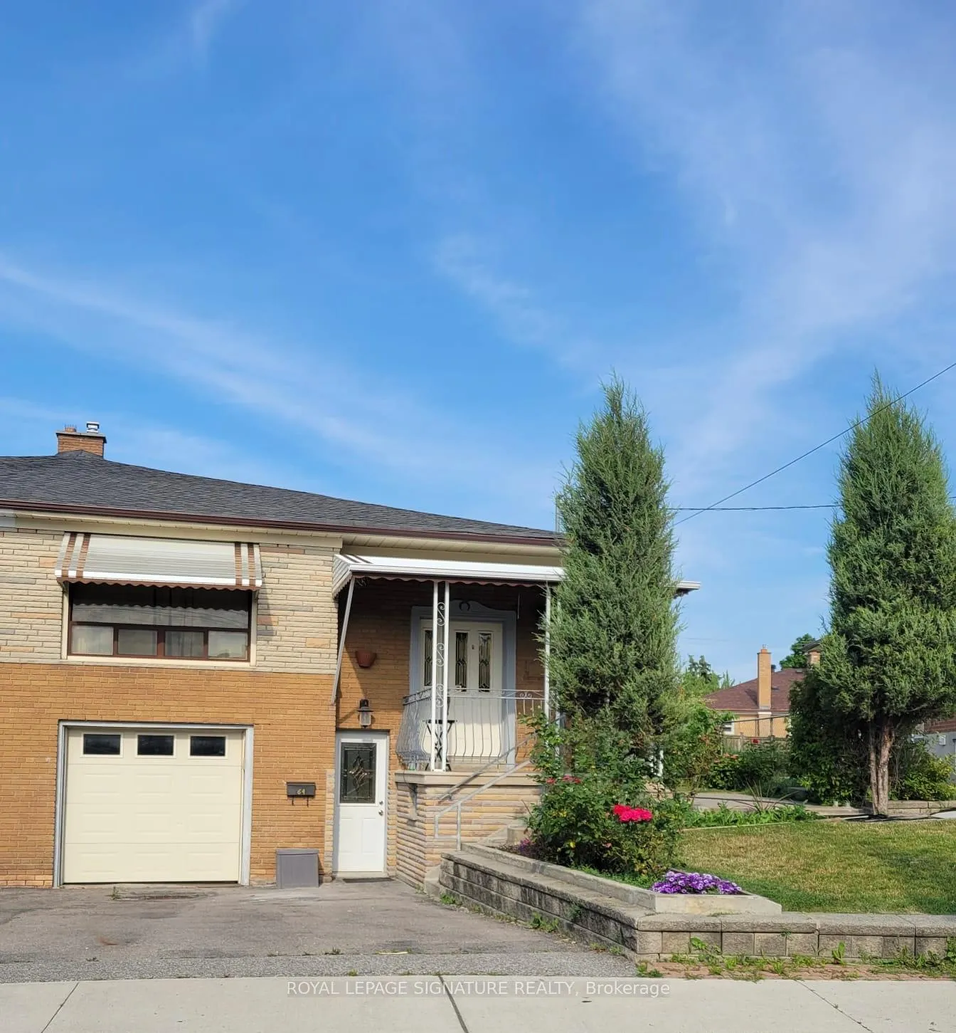 Photo 2 of Unit Lower, 64 Watney Crescent, North York, Glenfield-Jane Heights — HOMEH