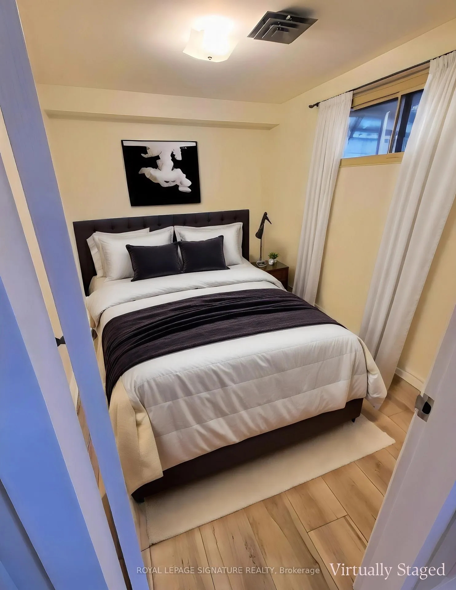 Photo 12 of Unit Lower, 64 Watney Crescent, North York, Glenfield-Jane Heights — HOMEH