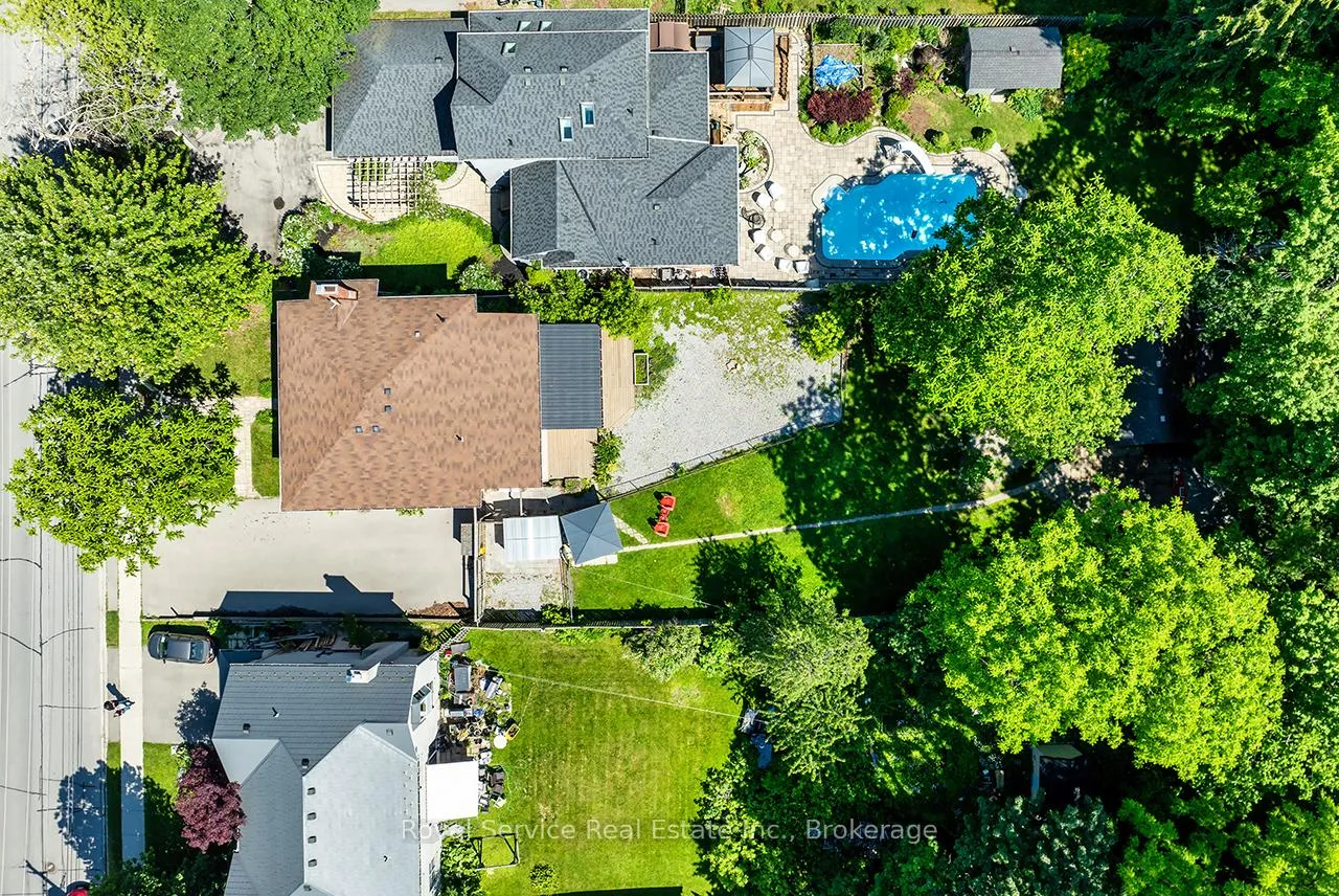 Photo 3 of 127 Beaver Street S, Clarington, Newcastle — HOMEH