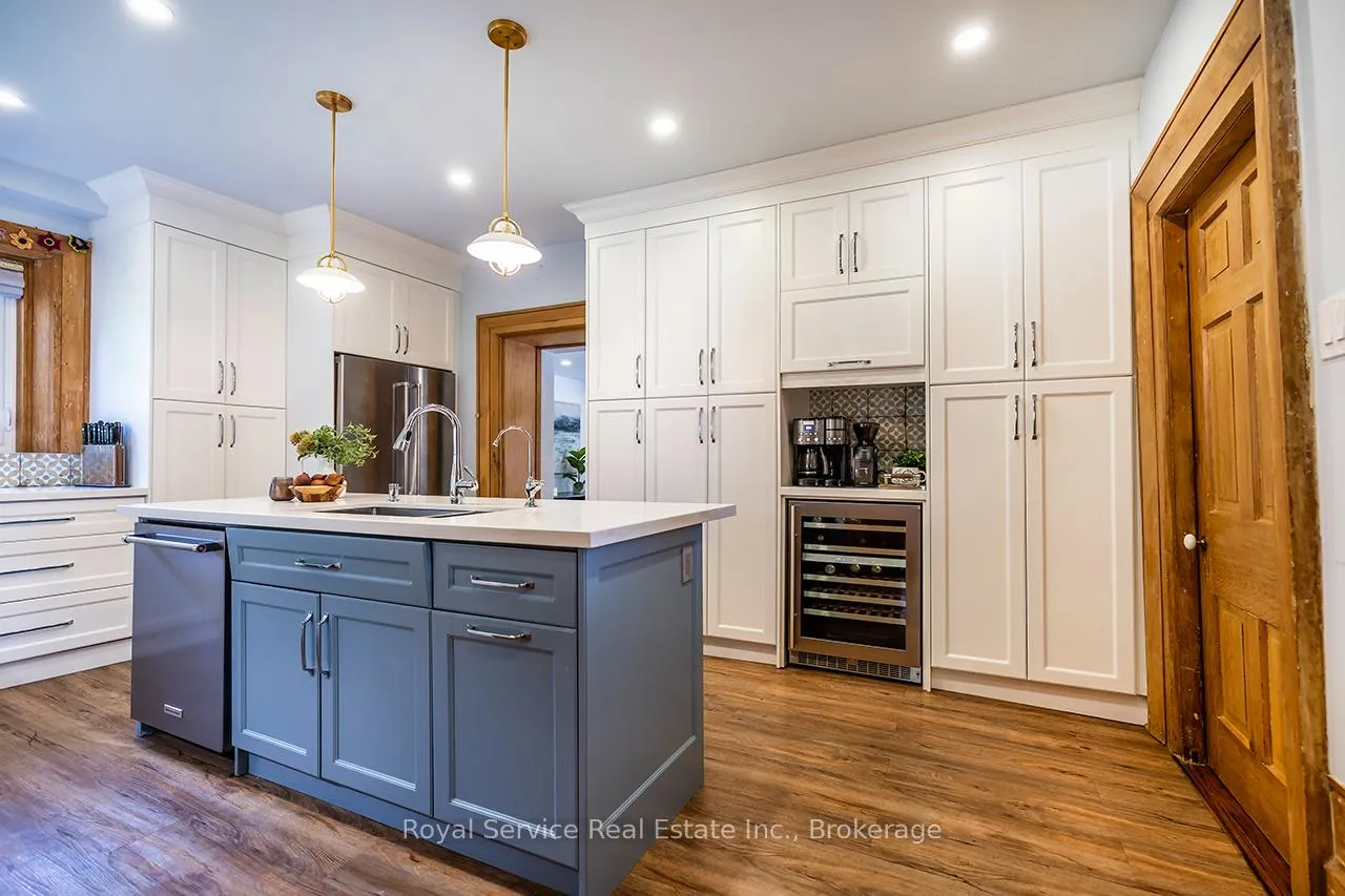 Photo 10 of 127 Beaver Street S, Clarington, Newcastle — HOMEH