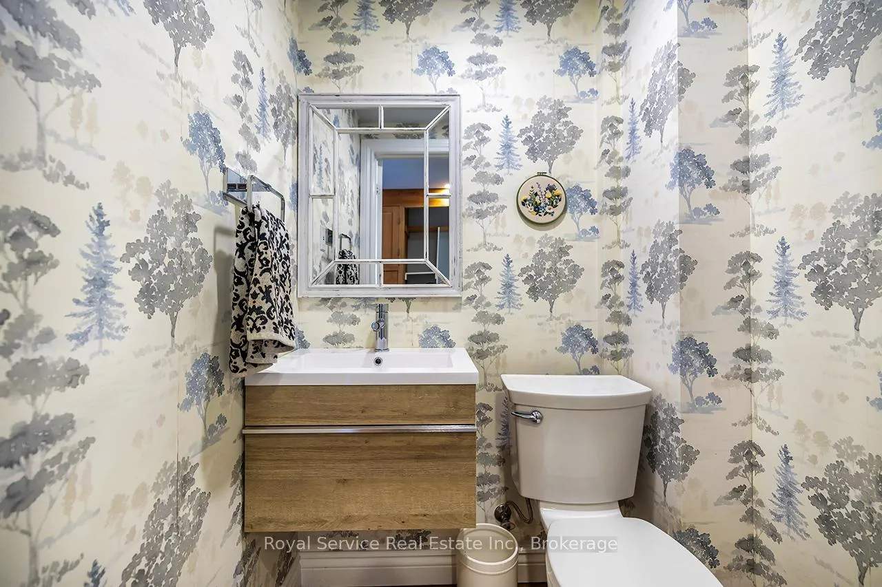 Photo 22 of 127 Beaver Street S, Clarington, Newcastle — HOMEH