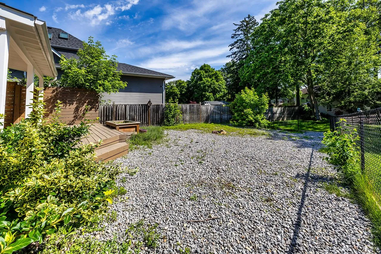 Photo 35 of 127 Beaver Street S, Clarington, Newcastle — HOMEH