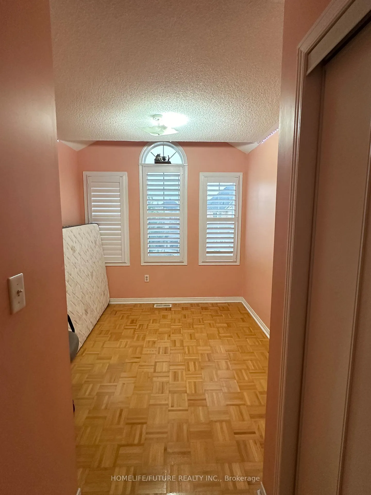 Photo 9 of Unit Main, 83 Jack Monkman Crescent, Markham, Cedarwood — HOMEH