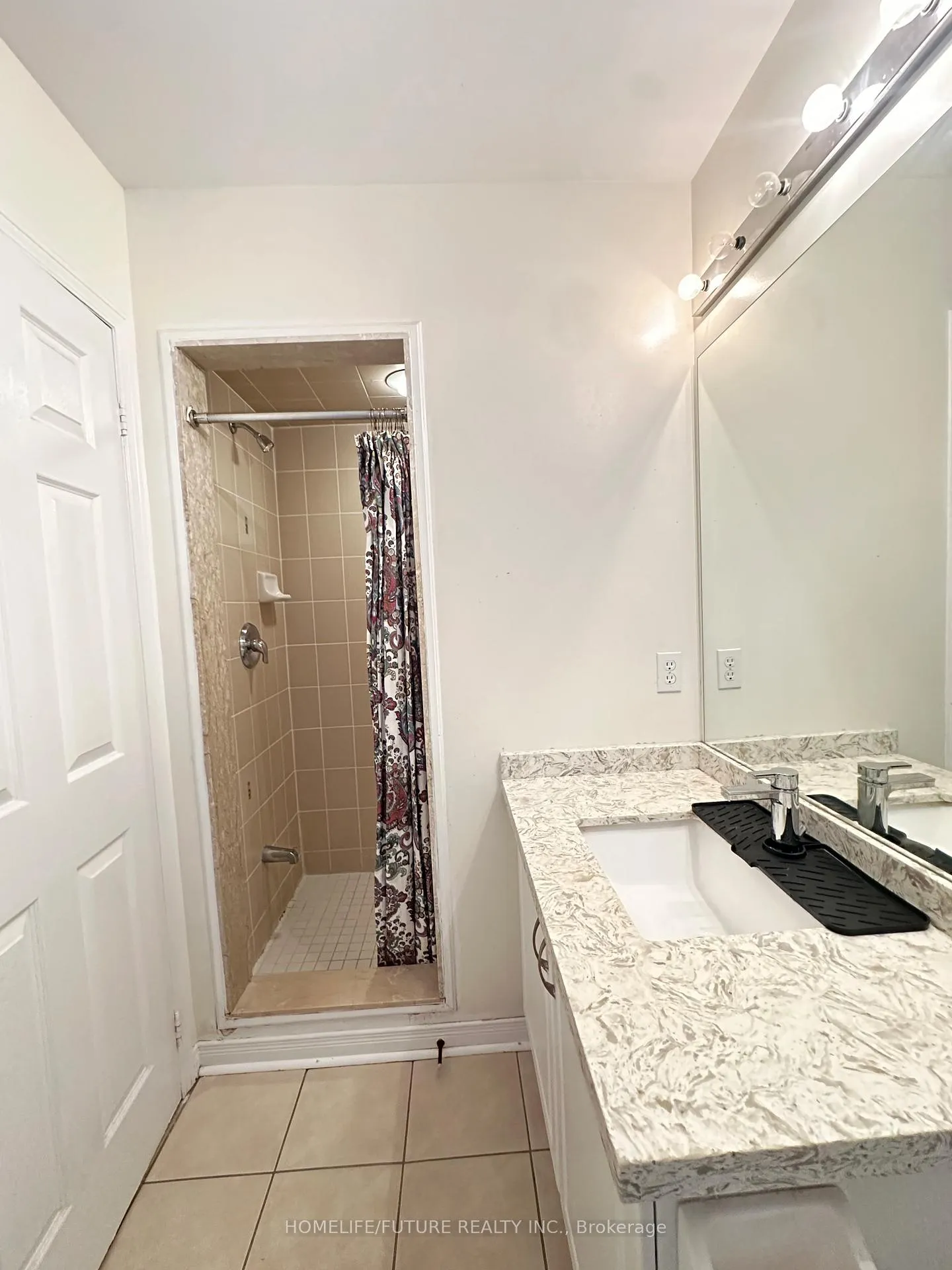 Photo 10 of Unit Main, 83 Jack Monkman Crescent, Markham, Cedarwood — HOMEH