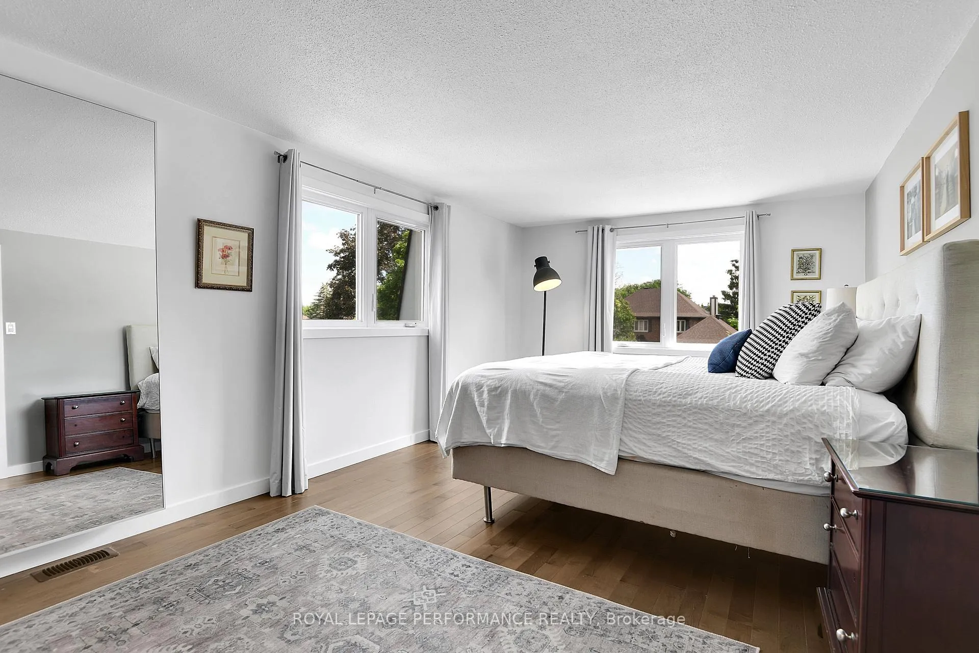 Photo 18 of 69 Hawk Crescent, Ottawa, Hunt Club/Western Community — HOMEH