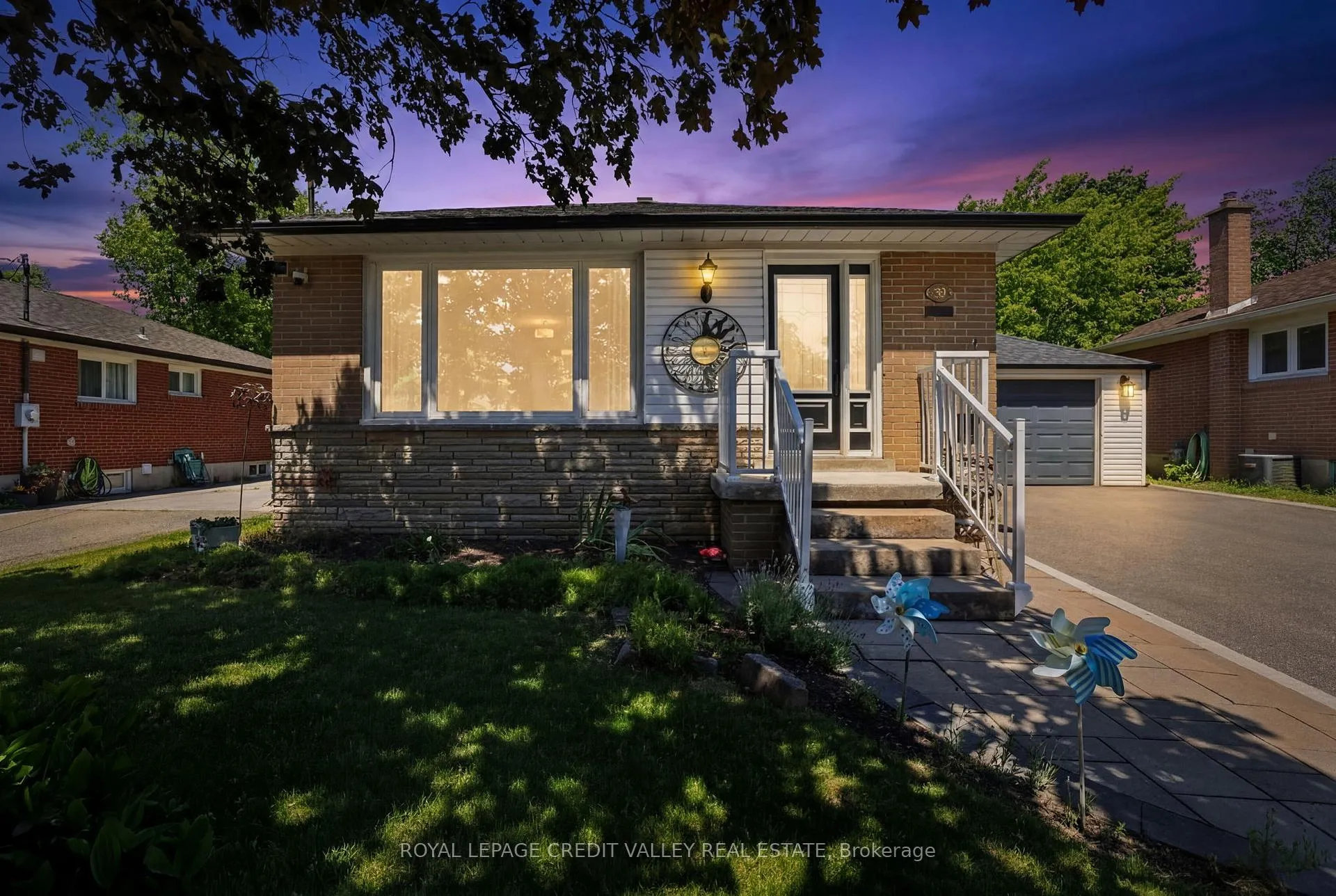 Photo 1 of 80 Cornwall Road, Brampton, Brampton East — HOMEH