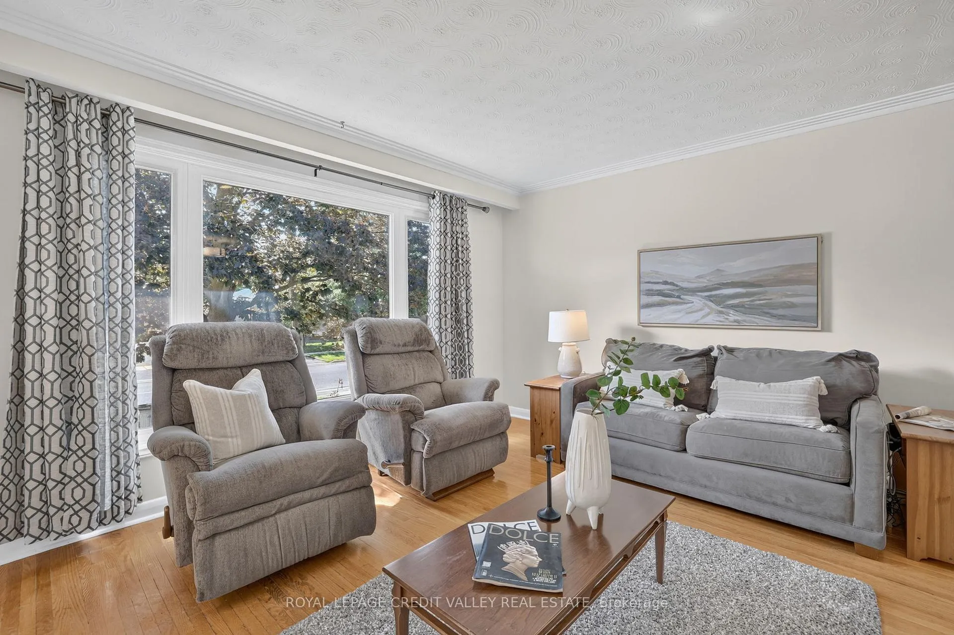 Photo 7 of 80 Cornwall Road, Brampton, Brampton East — HOMEH