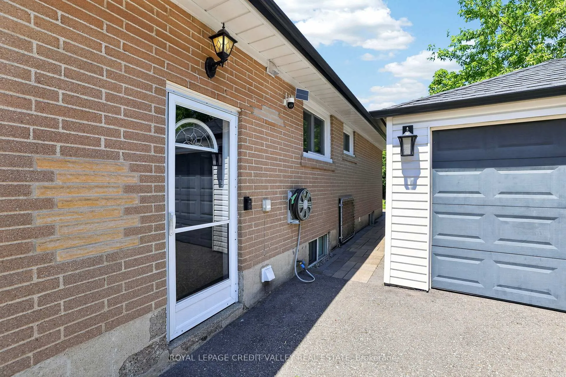 Photo 31 of 80 Cornwall Road, Brampton, Brampton East — HOMEH