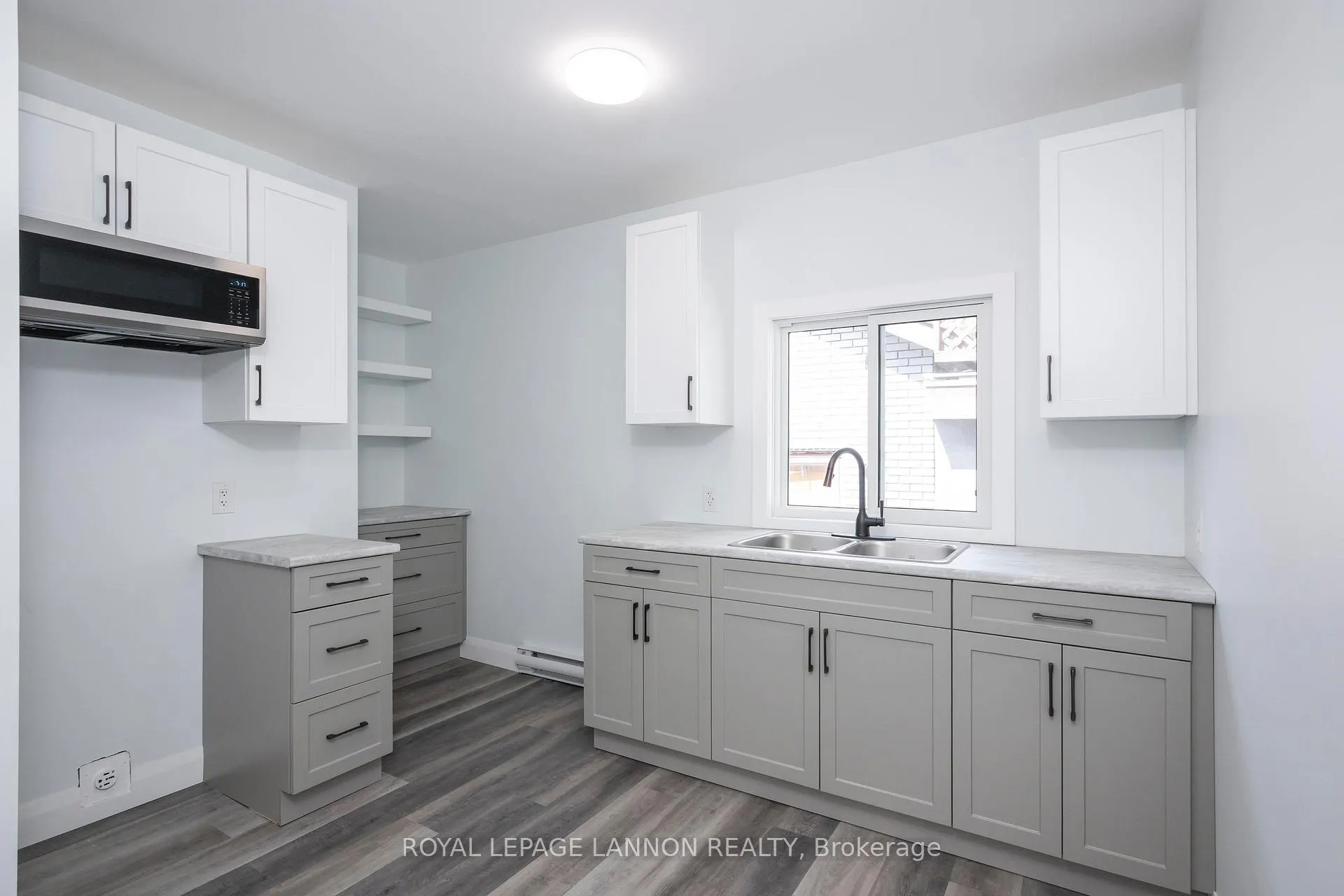 Photo 9 of 335 Vickers Street N, Thunder Bay, McKeller Park — HOMEH