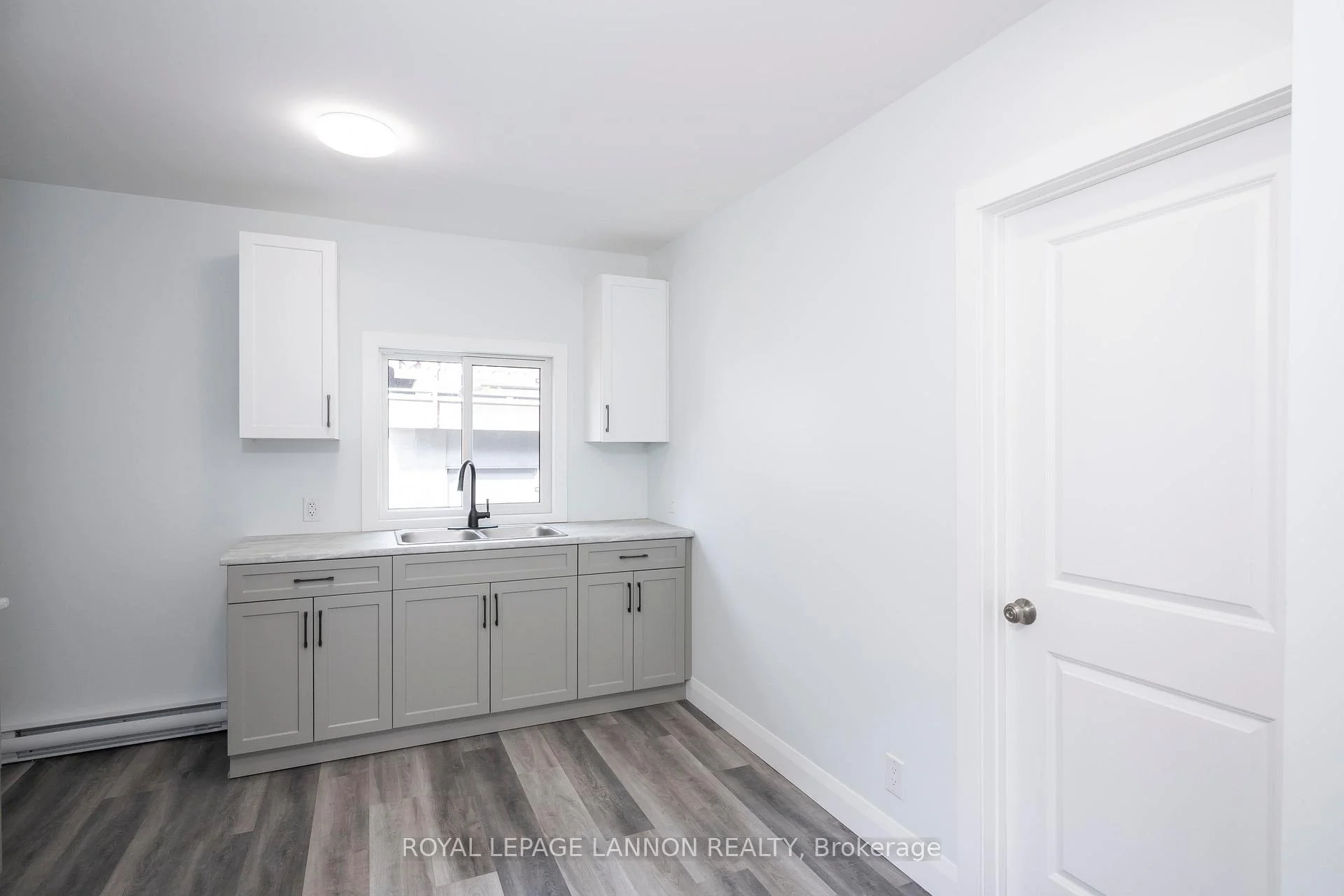 Photo 35 of 335 Vickers Street N, Thunder Bay, McKeller Park — HOMEH