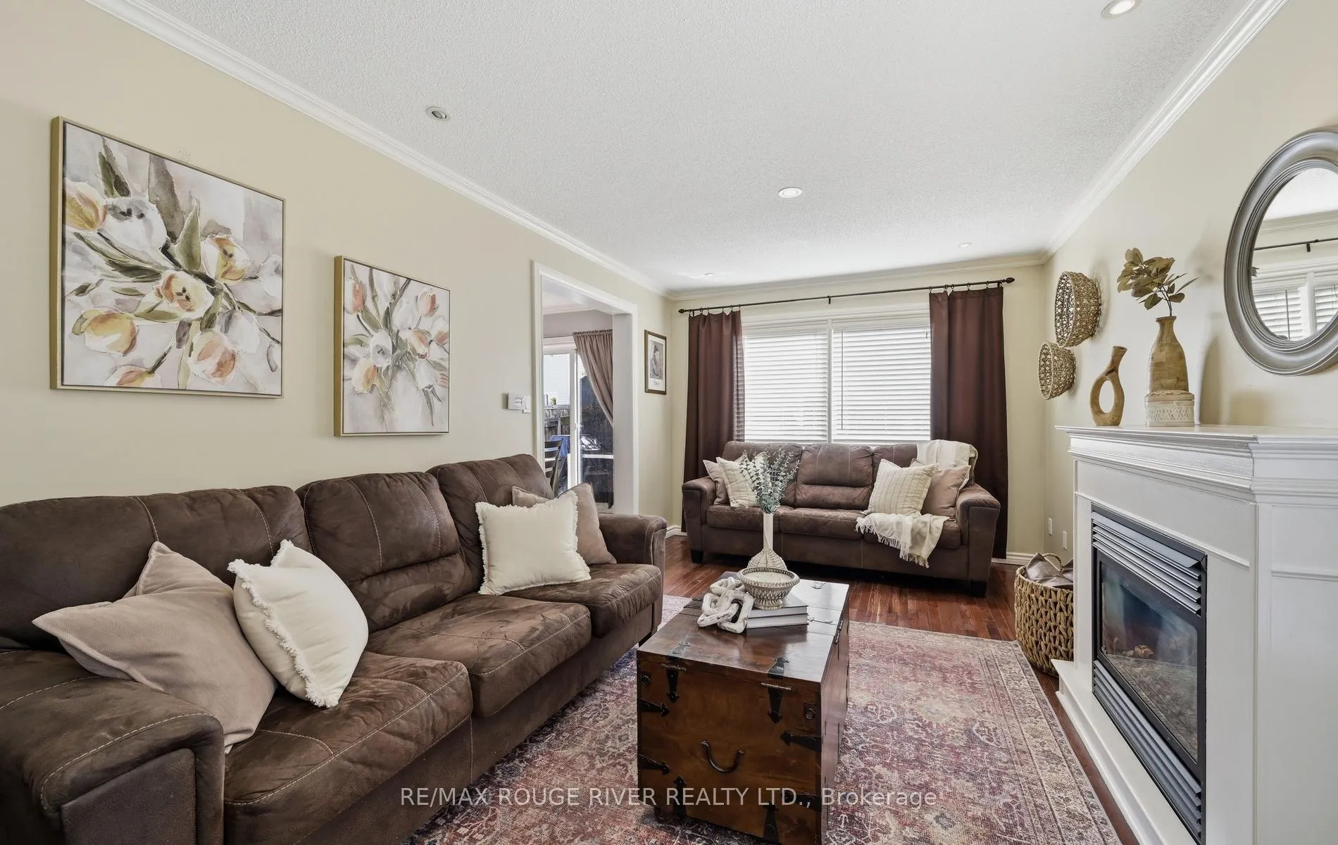 Photo 10 of 452 Nottingham Crescent, Oshawa, Eastdale — HOMEH