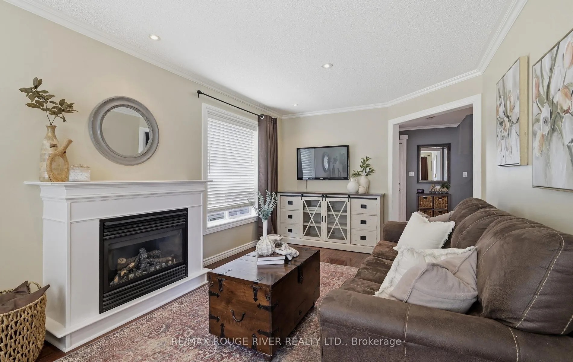 Photo 12 of 452 Nottingham Crescent, Oshawa, Eastdale — HOMEH