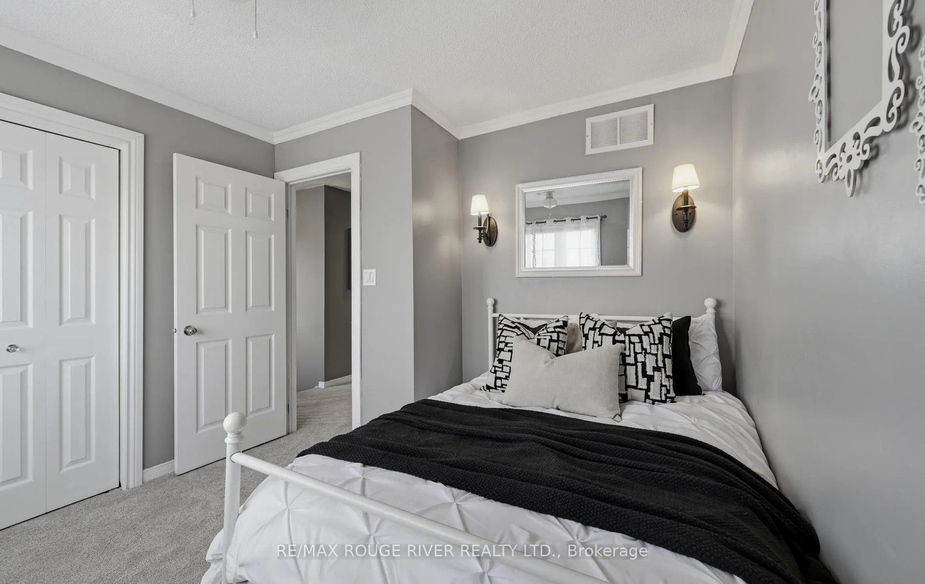 Photo 24 of 452 Nottingham Crescent, Oshawa, Eastdale — HOMEH