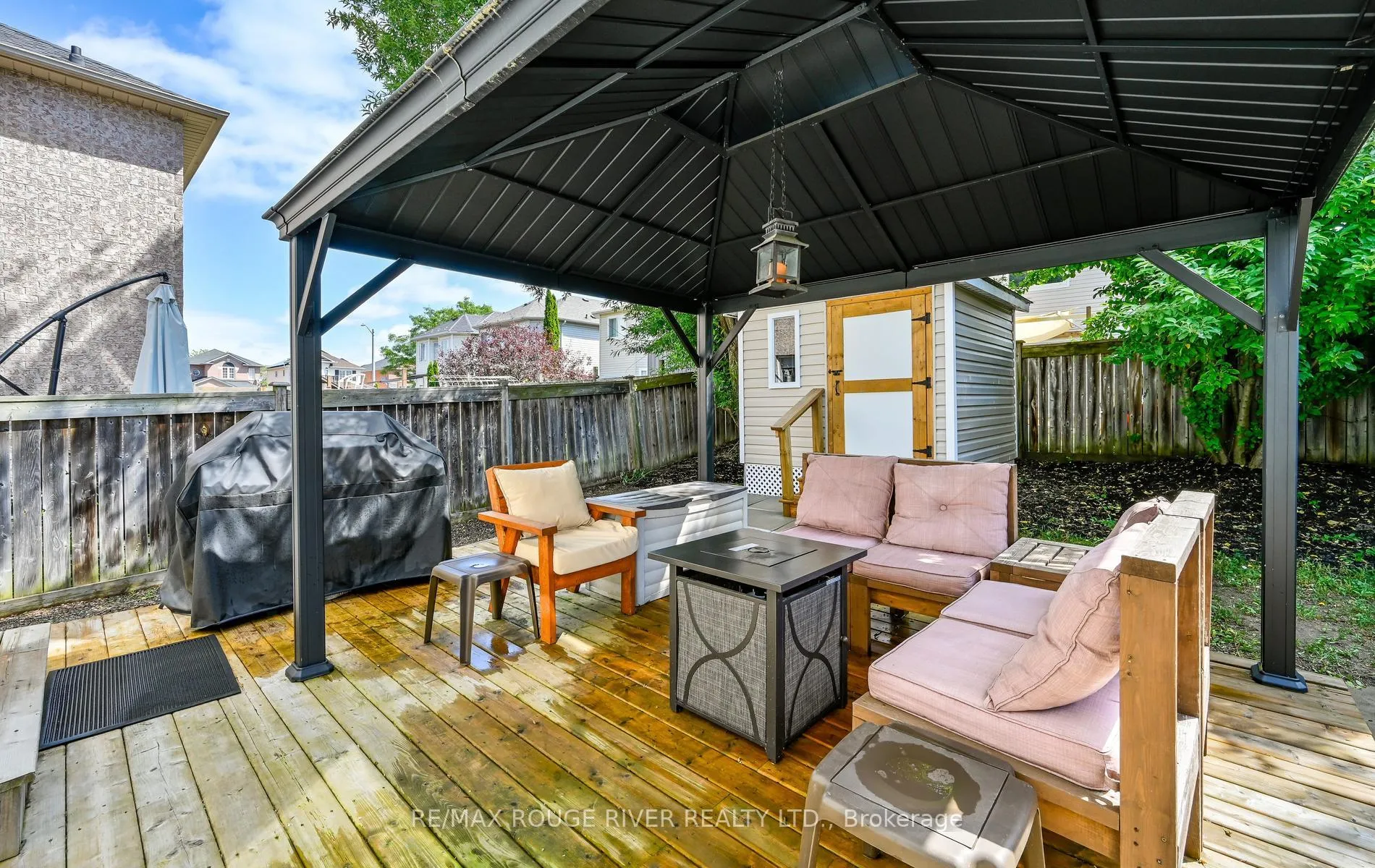 Photo 34 of 452 Nottingham Crescent, Oshawa, Eastdale — HOMEH