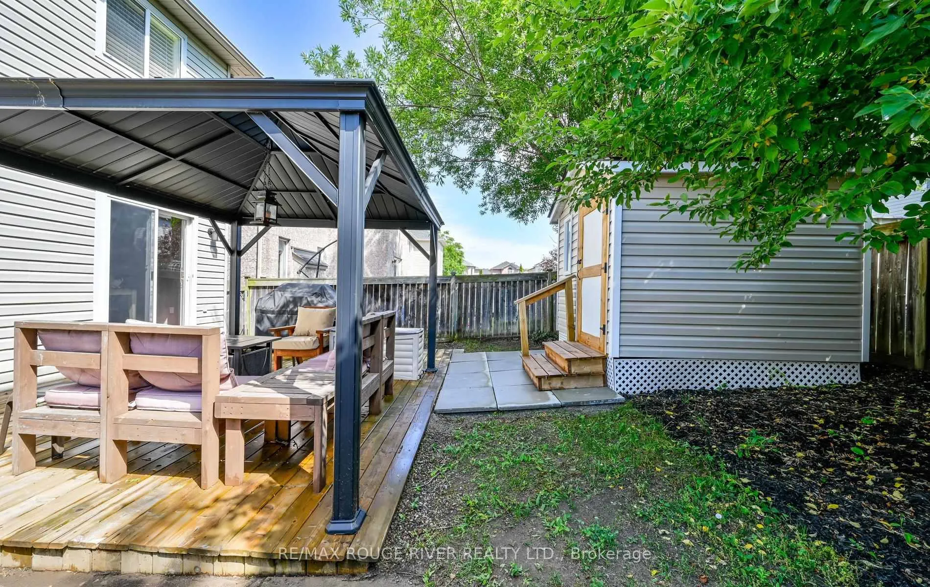 Photo 36 of 452 Nottingham Crescent, Oshawa, Eastdale — HOMEH