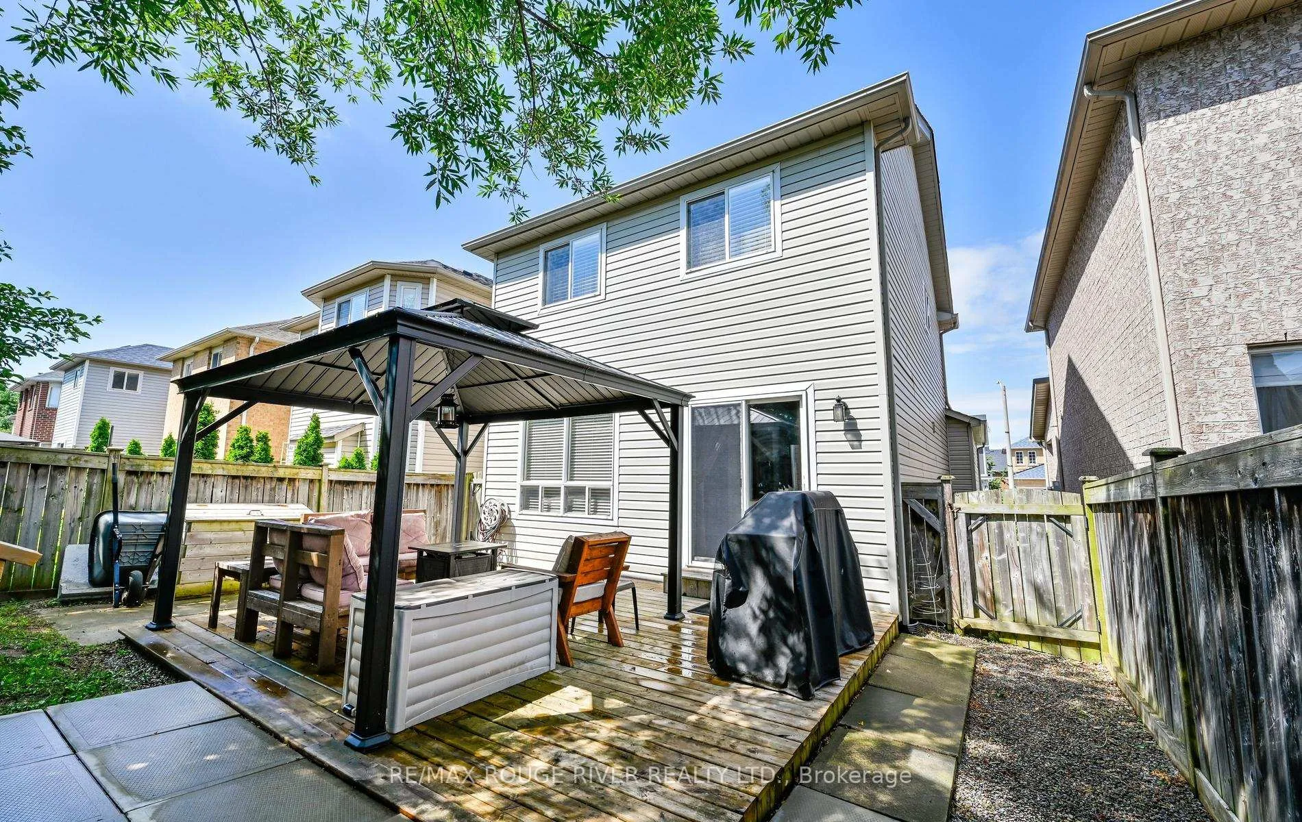 Photo 39 of 452 Nottingham Crescent, Oshawa, Eastdale — HOMEH