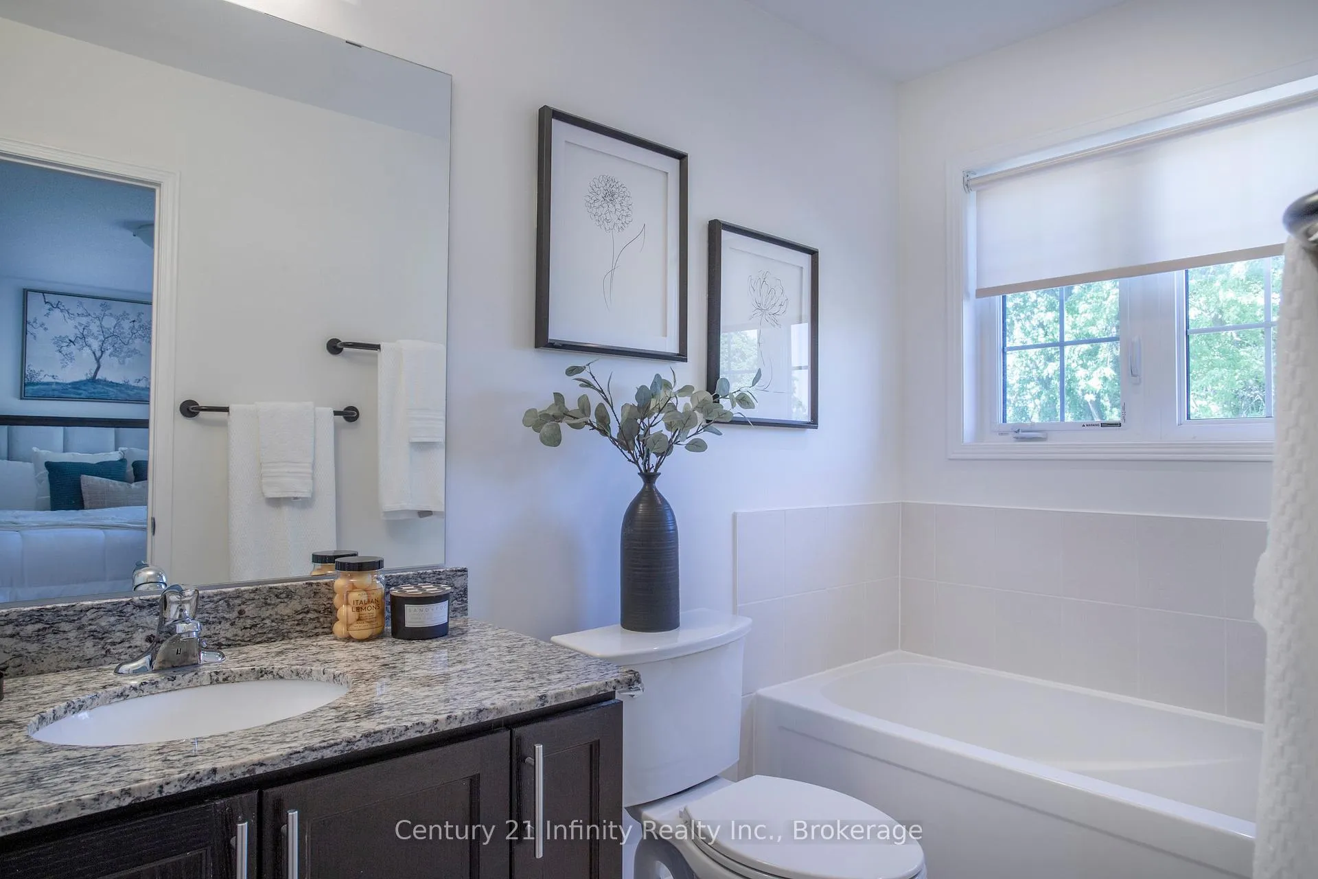 Photo 27 of 1020 Byron Street N, Whitby, Williamsburg — HOMEH