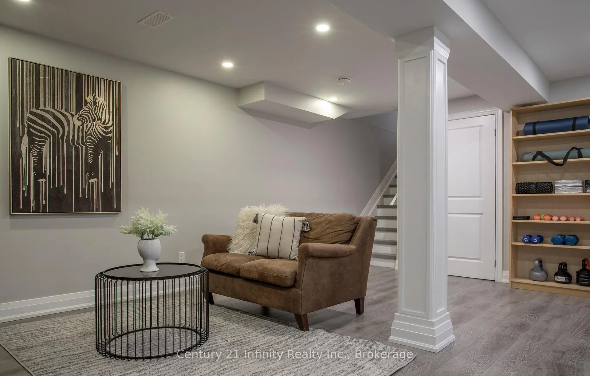 Photo 38 of 1020 Byron Street N, Whitby, Williamsburg — HOMEH