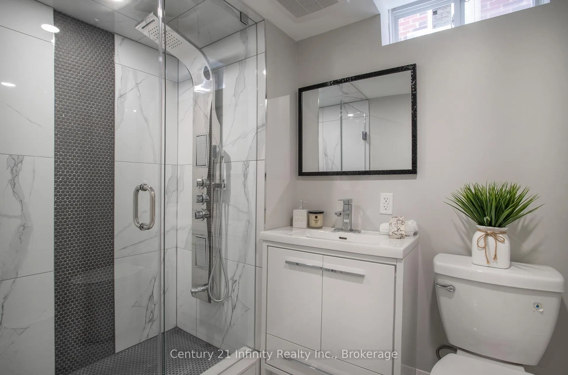 Photo 42 of 1020 Byron Street N, Whitby, Williamsburg — HOMEH