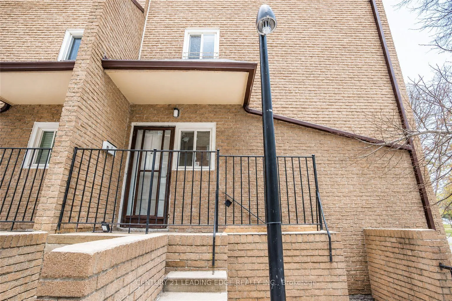 Front of Unit 26, 91 Muir Drive