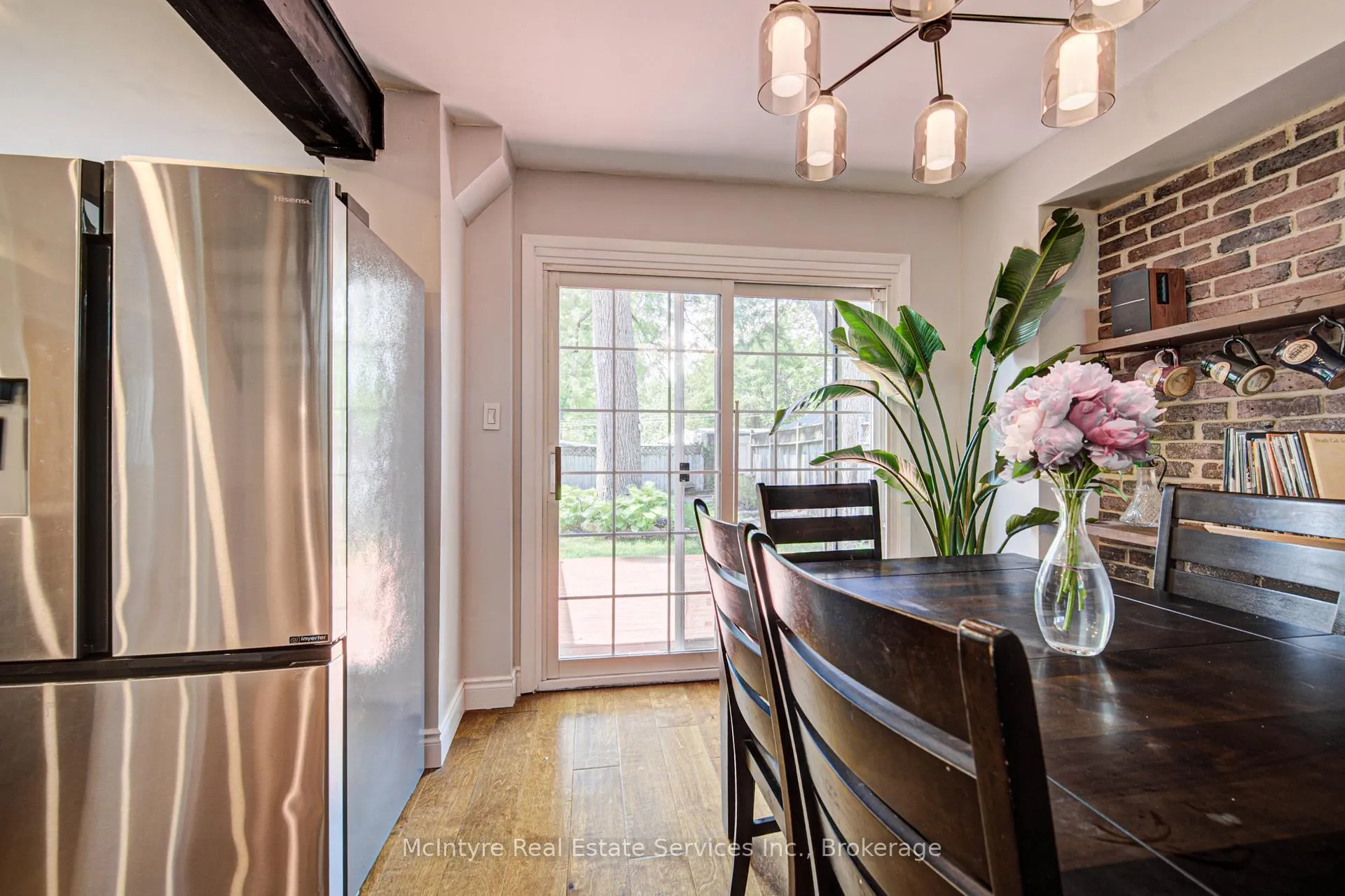 Photo 21 of 154 Grand Avenue S, Cambridge, St. Andrews Estates — HOMEH