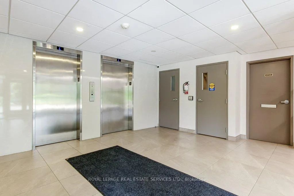 Photo 7 of Unit 301, 2121 Lakeshore Road, Burlington, Brant — HOMEH