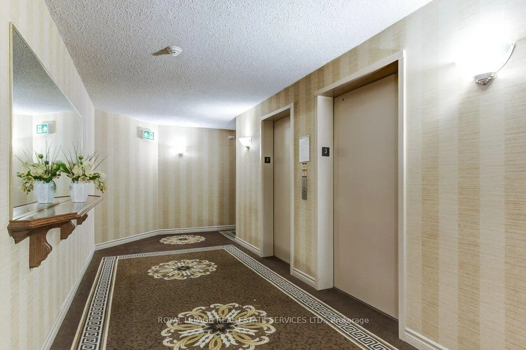 Photo 8 of Unit 301, 2121 Lakeshore Road, Burlington, Brant — HOMEH