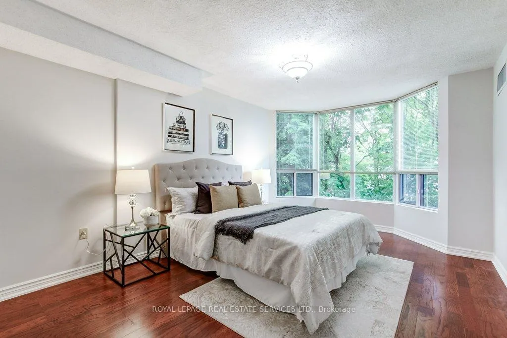 Photo 29 of Unit 301, 2121 Lakeshore Road, Burlington, Brant — HOMEH