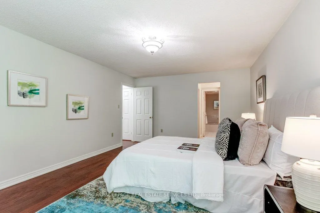 Photo 36 of Unit 301, 2121 Lakeshore Road, Burlington, Brant — HOMEH