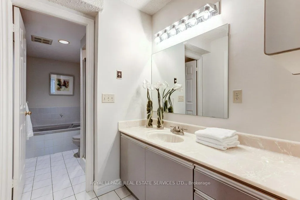 Photo 39 of Unit 301, 2121 Lakeshore Road, Burlington, Brant — HOMEH