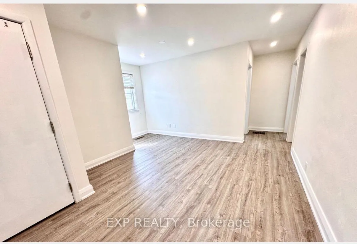 Photo 1 of Unit Main, 119 Earlton Road, Scarborough, Tam O'Shanter-Sullivan — HOMEH