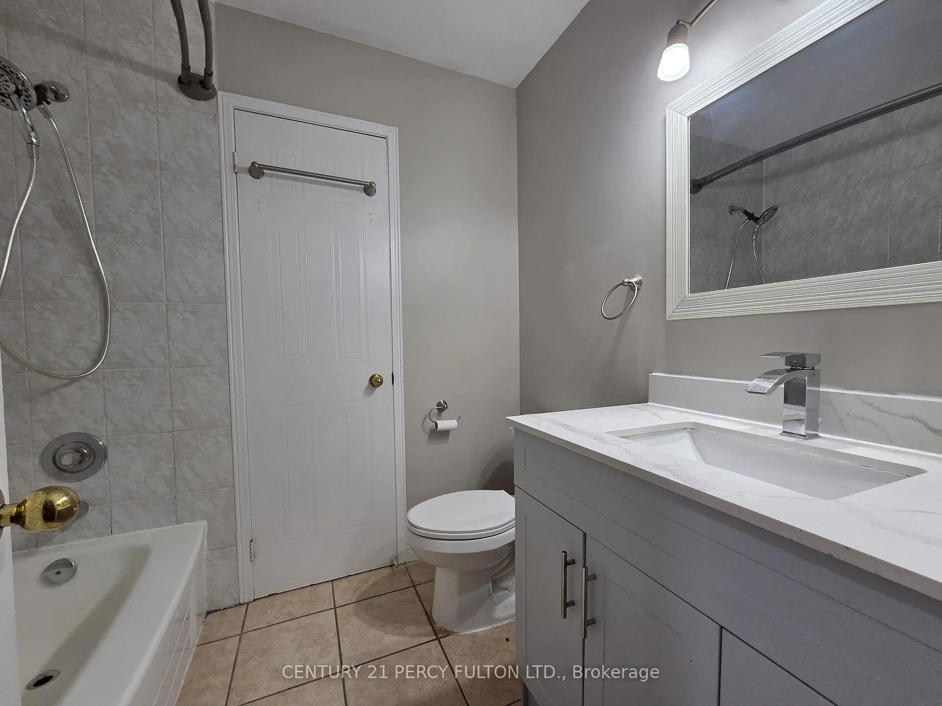 Photo 10 of 345 Buena Vista Avenue, Oshawa, McLaughlin — HOMEH
