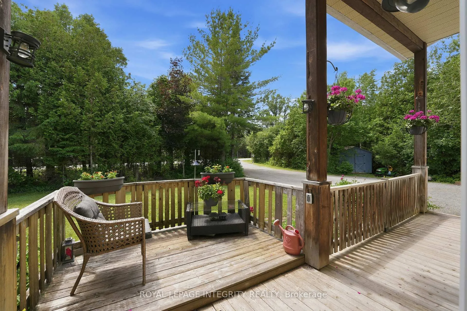 Photo 3 of 215 Davis Road, North Grenville, North Grenville Twp (Kemptville South) — HOMEH