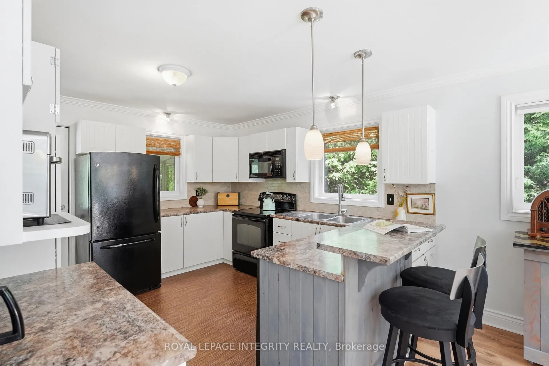 Photo 11 of 215 Davis Road, North Grenville, North Grenville Twp (Kemptville South) — HOMEH
