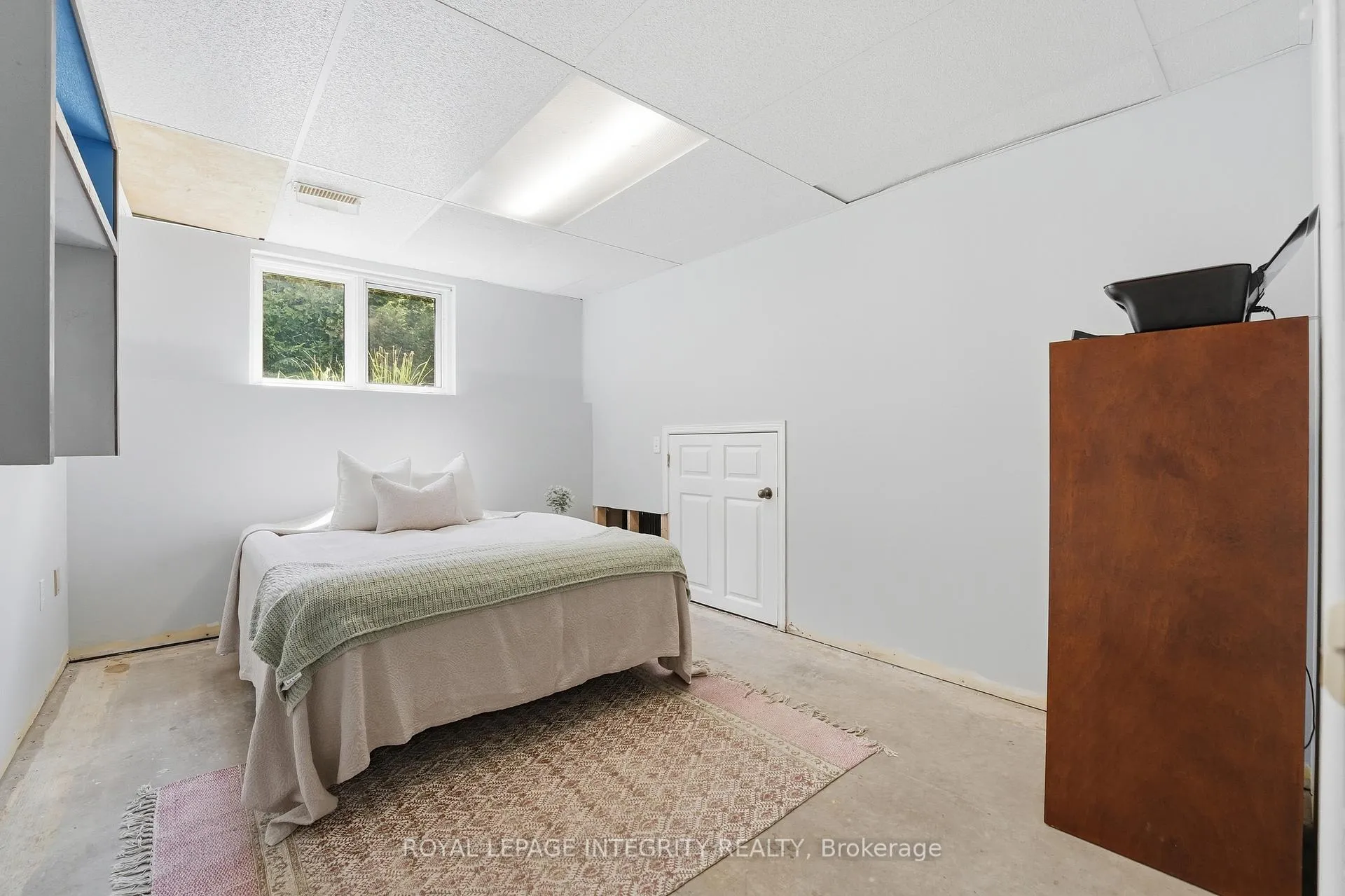 Photo 23 of 215 Davis Road, North Grenville, North Grenville Twp (Kemptville South) — HOMEH