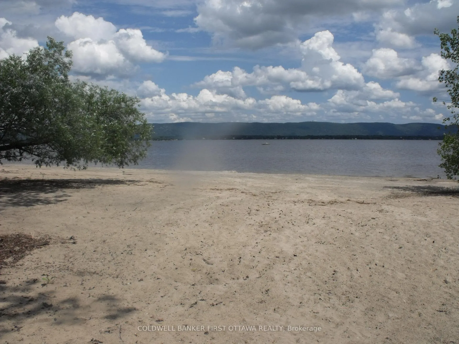 Photo 13 of 123 Bayview Drive, Ottawa, Constance Bay — HOMEH