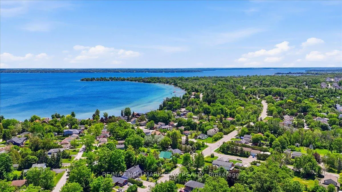 Photo 33 of 2022 St. Johns Road, Innisfil, Alcona — HOMEH