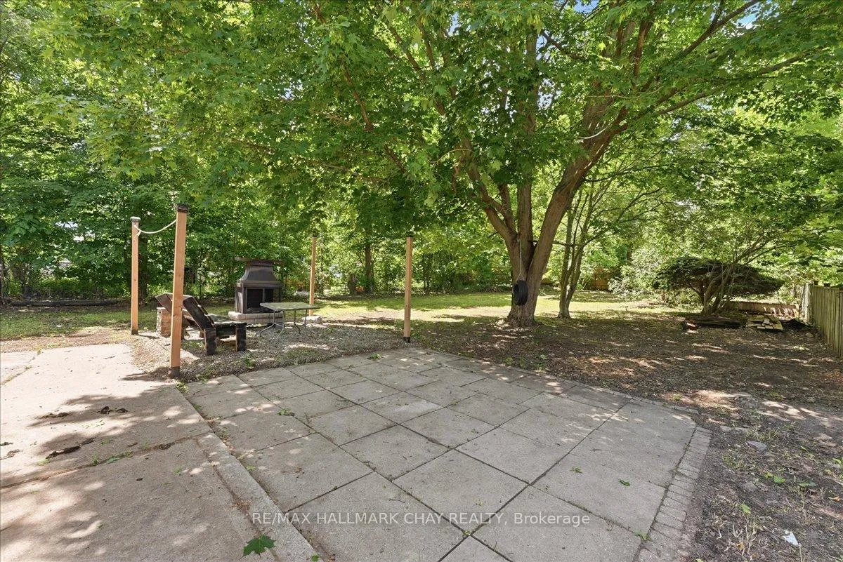 Photo 35 of 2022 St. Johns Road, Innisfil, Alcona — HOMEH