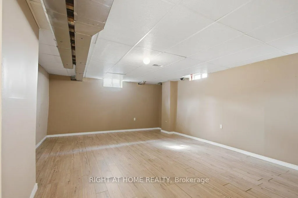 Photo 25 of 833 Leslie Street, Cobourg — HOMEH